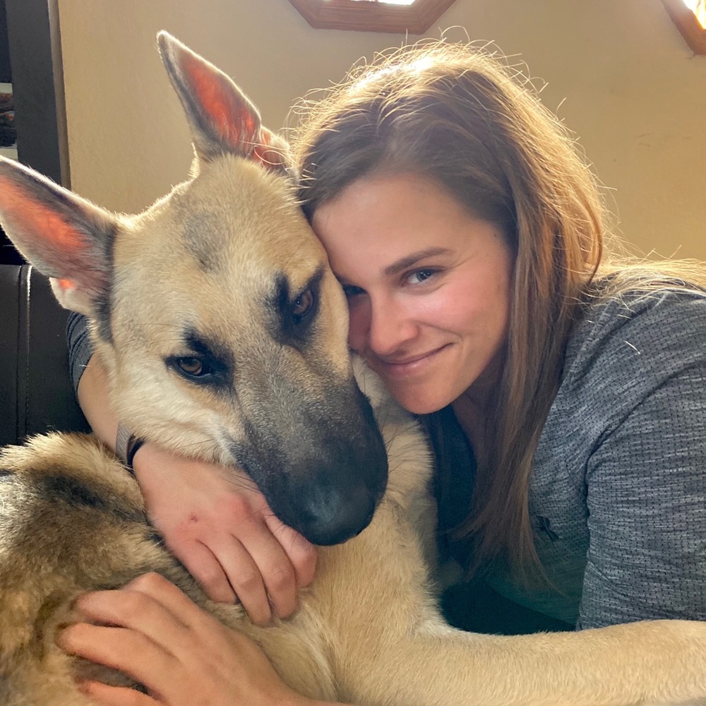 Meet your Posher, Maddie